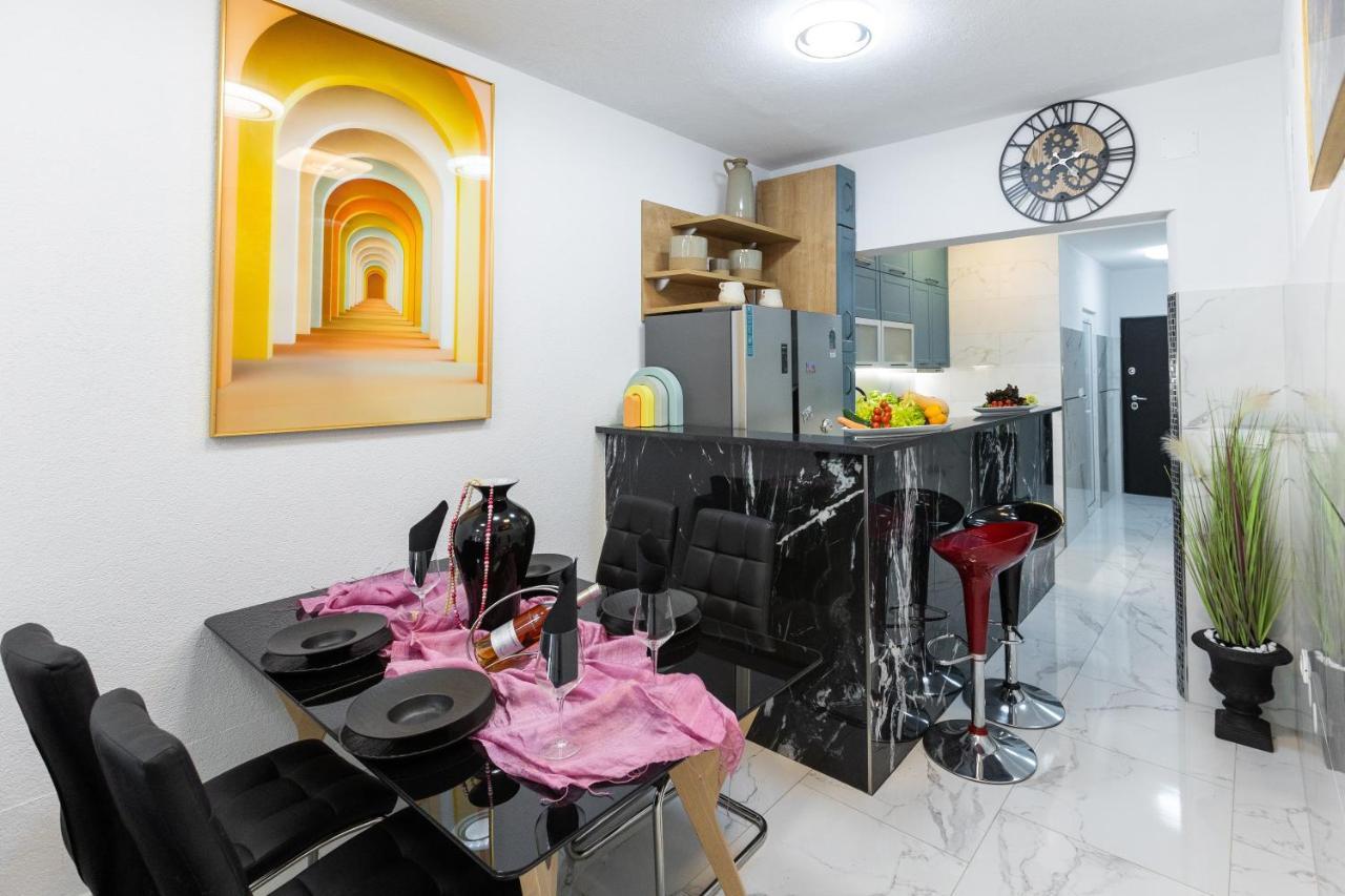Apartment Zolla Dubrovnik- Hot Tub And Free Parking Kültér fotó