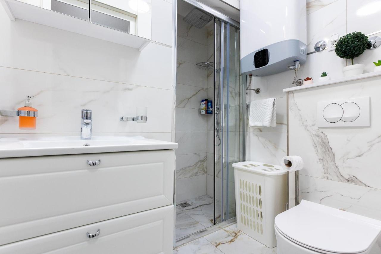 Apartment Zolla Dubrovnik- Hot Tub And Free Parking Kültér fotó